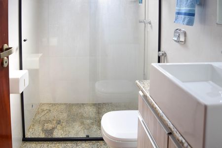 Banheiro de apartamento à venda com 3 quartos, 125m² em Vila Matilde, São Paulo
