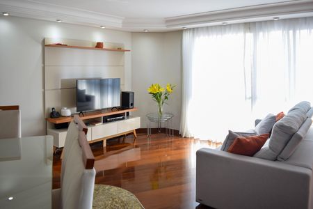 Apartamento à venda com 125m², 3 quartos e 3 vagas Apartamento à venda com 125m², 3 quartos e 3 vagasSala