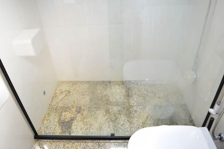 Apartamento à venda com 125m², 3 quartos e 3 vagas Apartamento à venda com 125m², 3 quartos e 3 vagasBanheiro