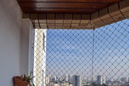 Apartamento à venda com 125m², 3 quartos e 3 vagas Apartamento à venda com 125m², 3 quartos e 3 vagasVaranda