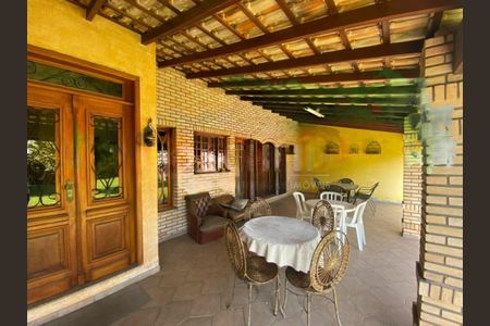Casa à venda com 190m², 3 quartos e 4 vagas