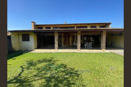 Casa à venda com 190m², 3 quartos e 4 vagas