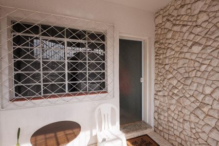 Casa para alugar com 112m², 3 quartos e 1 vagaHall de entrada