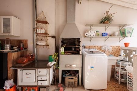 Casa para alugar com 112m², 3 quartos e 1 vagaÁrea gourmet