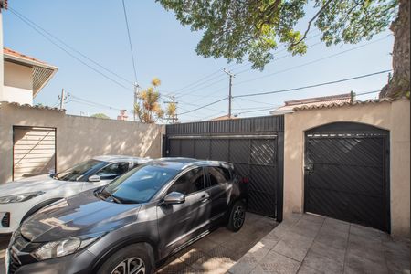 Garagem de casa à venda com 4 quartos, 200m² em Planalto Paulista, São Paulo