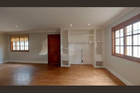 Casa à venda com 3 quartos, 172m² em Santo Amaro, São Paulo