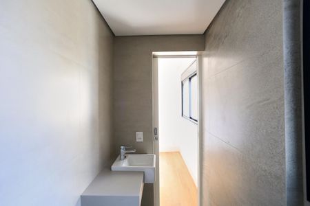 Apartamento à venda com 182m², 4 quartos e 4 vagas Apartamento à venda com 182m², 4 quartos e 4 vagasBanheiro da Suíte