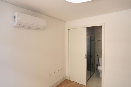Apartamento à venda com 182m², 4 quartos e 4 vagasSuíte