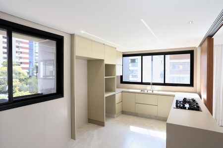 Apartamento à venda com 182m², 4 quartos e 4 vagasCozinha