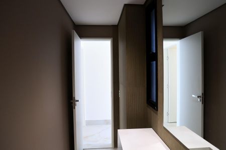 Apartamento à venda com 182m², 4 quartos e 4 vagasLavabo