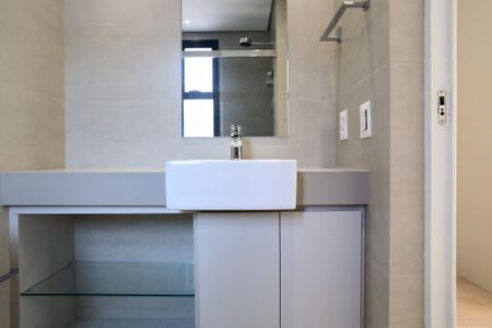 Apartamento à venda com 182m², 4 quartos e 4 vagasBanheiro da Suíte