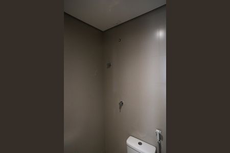 Apartamento à venda com 182m², 4 quartos e 4 vagasBanheiro de serviço