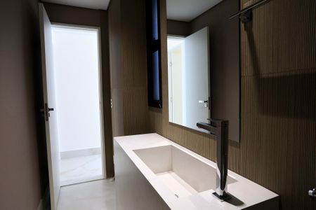 Apartamento à venda com 182m², 4 quartos e 4 vagasLavabo
