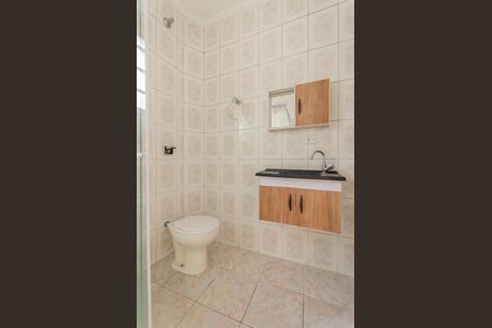 Casa para alugar com 60m², 2 quartos e sem vaga Casa para alugar com 60m², 2 quartos e sem vagaBanheiro