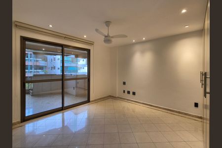 Apartamento à venda com 182m², 3 quartos e 4 vagas