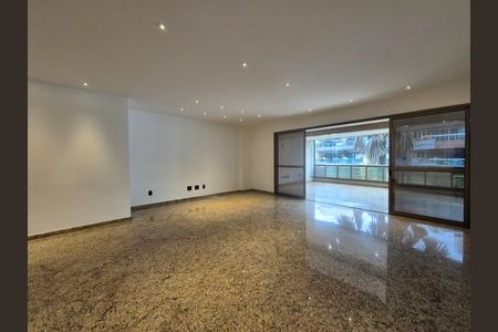 Apartamento à venda com 182m², 3 quartos e 4 vagas