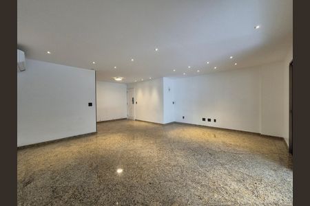 Apartamento à venda com 182m², 3 quartos e 4 vagas