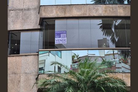 Apartamento à venda com 182m², 3 quartos e 4 vagas
