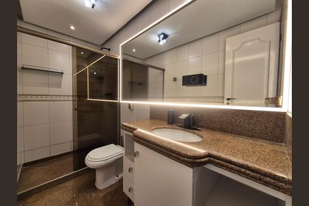 Apartamento à venda com 182m², 3 quartos e 4 vagas