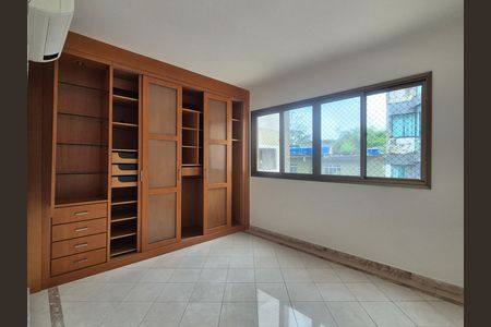 Apartamento à venda com 182m², 3 quartos e 4 vagas
