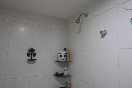 Apartamento à venda com 106m², 3 quartos e 2 vagasBanheiro da suíte