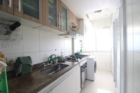 Apartamento à venda com 106m², 3 quartos e 2 vagasCozinha