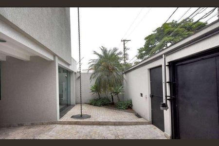 Casa à venda com 3 quartos, 400m² em Planalto Paulista, São Paulo