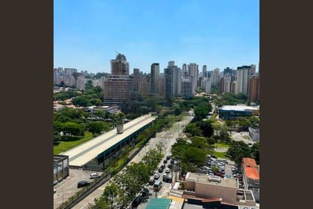 Apartamento à venda com 3 quartos, 96m² em Vila Firmiano Pinto, São Paulo