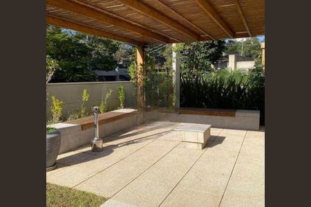 Apartamento à venda com 3 quartos, 96m² em Vila Firmiano Pinto, São Paulo