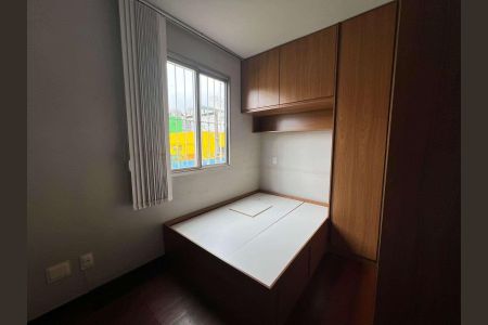 Apartamento à venda com 3 quartos, 90m² em Sagrada Família, Belo Horizonte