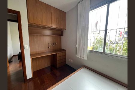 Apartamento à venda com 3 quartos, 90m² em Sagrada Família, Belo Horizonte