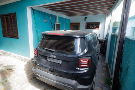 Casa à venda com 140m², 3 quartos e 1 vaga Casa à venda com 140m², 3 quartos e 1 vagaGaragem