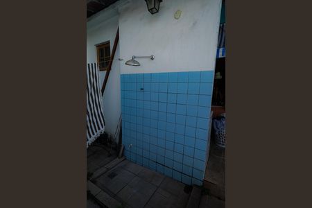 Casa à venda com 140m², 3 quartos e 1 vaga Casa à venda com 140m², 3 quartos e 1 vagaQuintal