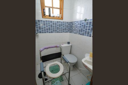 Casa à venda com 140m², 3 quartos e 1 vaga Casa à venda com 140m², 3 quartos e 1 vagaBanheiro da Suíte