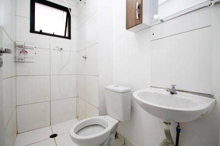 Apartamento para alugar com 42m², 2 quartos e 1 vaga Apartamento para alugar com 42m², 2 quartos e 1 vagaBanheiro