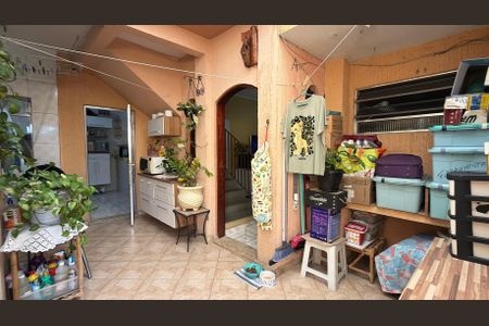 Casa para alugar com 3 quartos, 120m² em Vila Diva (zona Leste), São Paulo