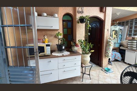 Casa para alugar com 3 quartos, 120m² em Vila Diva (zona Leste), São Paulo