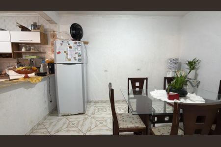 Casa para alugar com 120m², 3 quartos e sem vaga
