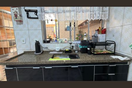 Casa para alugar com 120m², 3 quartos e sem vaga