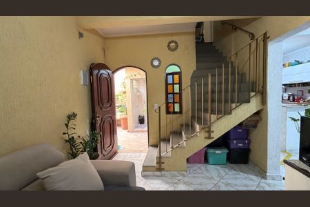 Casa para alugar com 120m², 3 quartos e sem vaga