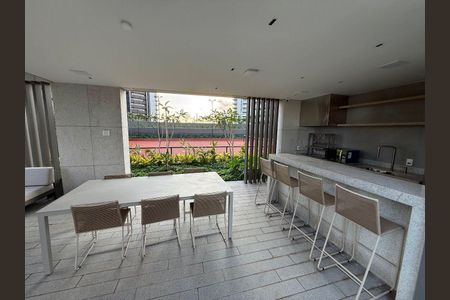 Apartamento à venda com 140m², 2 quartos e 1 vaga