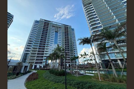 Apartamento à venda com 140m², 2 quartos e 1 vaga