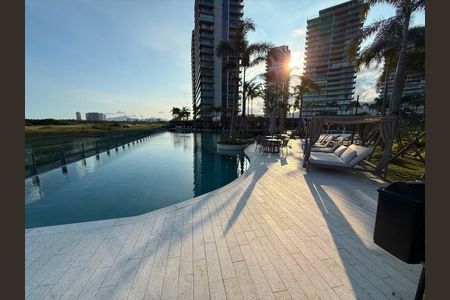 Apartamento à venda com 140m², 2 quartos e 1 vaga