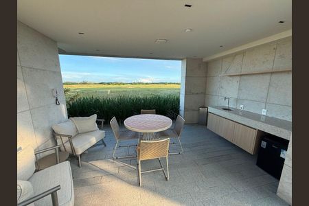 Apartamento à venda com 140m², 2 quartos e 1 vaga