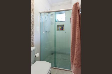 Casa de condomínio à venda com 110m², 3 quartos e 1 vaga Casa de condomínio à venda com 110m², 3 quartos e 1 vagaBanheiro da suíte