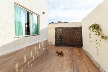 Casa de condomínio à venda com 110m², 3 quartos e 1 vaga Casa de condomínio à venda com 110m², 3 quartos e 1 vagaGaragem