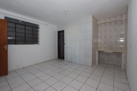 Sala/Cozinha de casa para alugar com 1 quarto, 35m² em Jardim Tiete, São Paulo