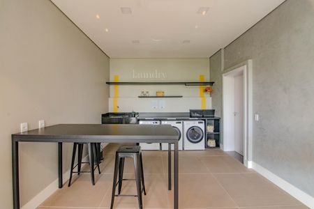 Studio para alugar com 30m², 1 quarto e sem vaga Studio para alugar com 30m², 1 quarto e sem vagaLavanderia