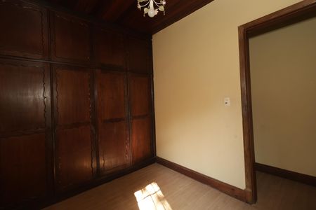 Casa para alugar com 150m², 2 quartos e 3 vagasQuarto 1