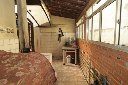 Casa para alugar com 150m², 2 quartos e 3 vagasÁrea de Serviço